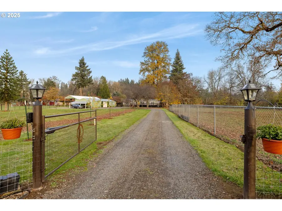 15441 S Union Mills Rd, Mulino, OR 97042 - Image #3