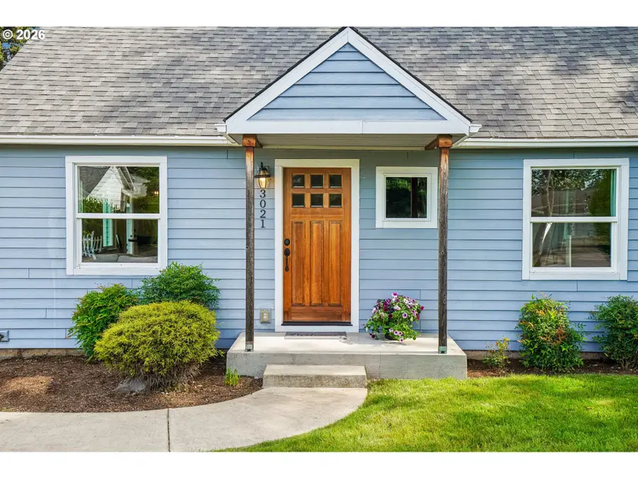 3021 SE 3rd Ave, Camas, WA 98607 - #3