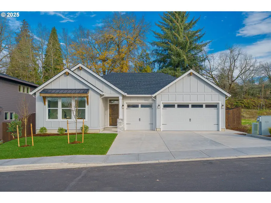 2312 E Dalmatian Dr, La Center, WA 98629 - Image #2