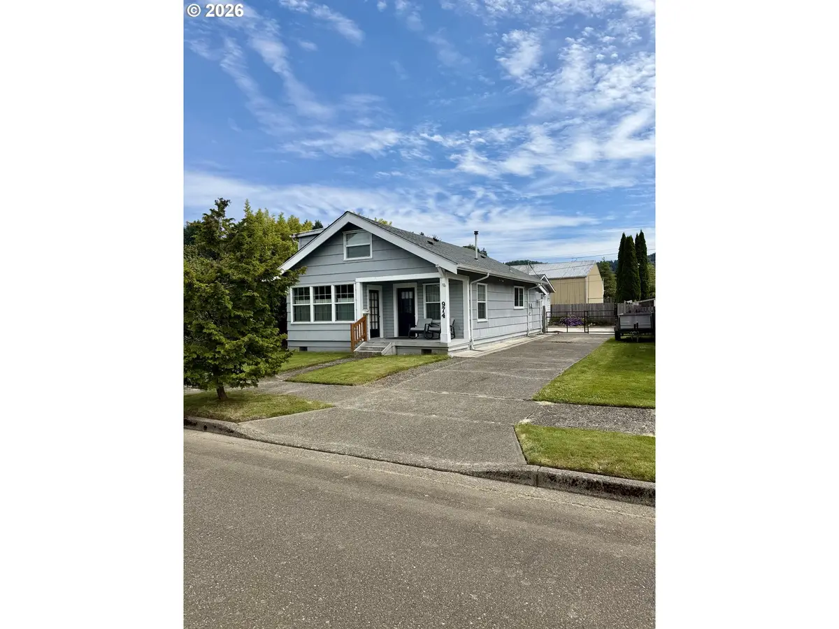 974 Fir Ave, Reedsport, OR 97467 - #1