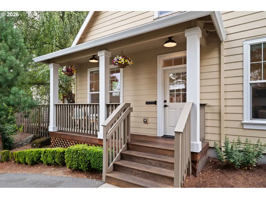 9066 SW Monterey Pl, Portland, OR 97225 - #2