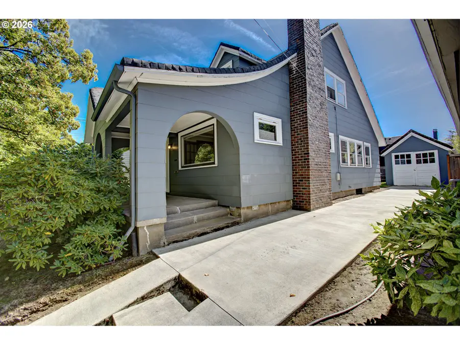 3914 NE Laddington Ct, Portland, OR 97232 - #2