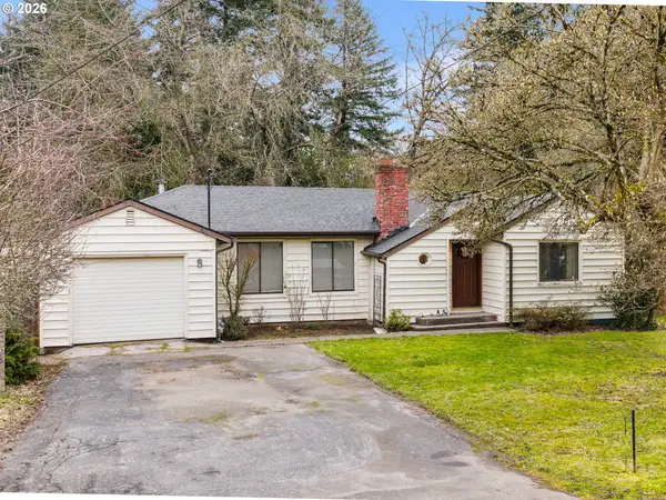 10002 SE Hollywood Ave, Milwaukie, OR 97222