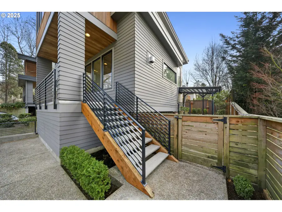 3970 SE Reedway St, Portland, OR 97202 - Image #3