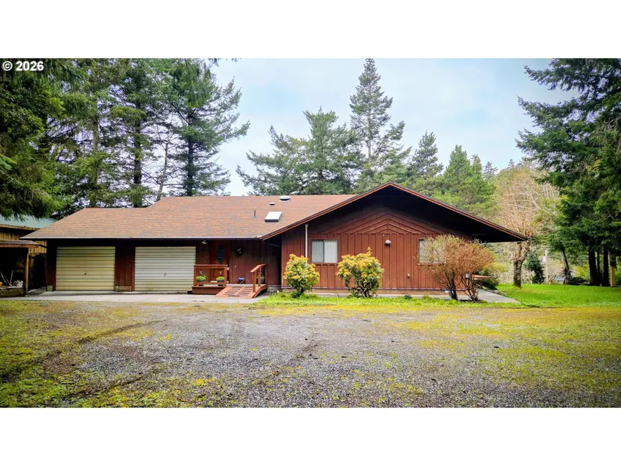 94474 Riley Creek Way, Gold Beach, OR 97444 - #2