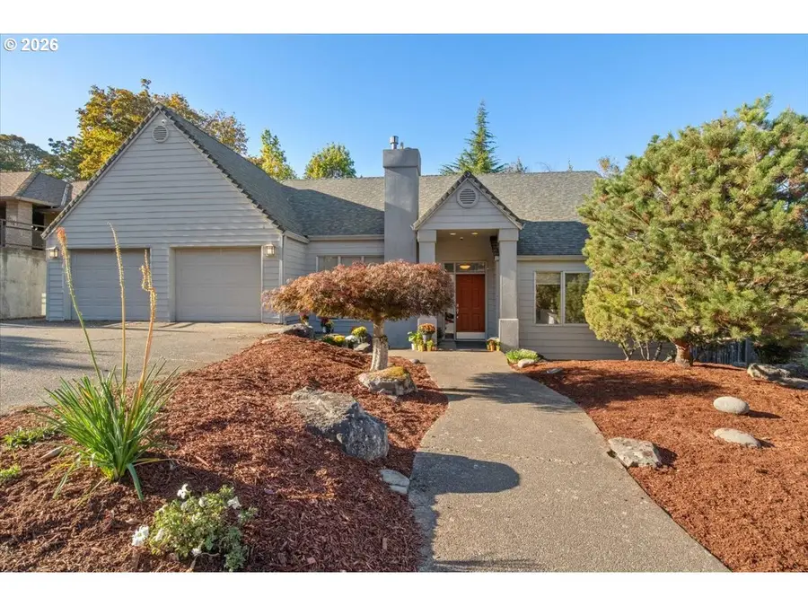 1746 NW Sunburst Ter, Salem, OR 97304 - #2