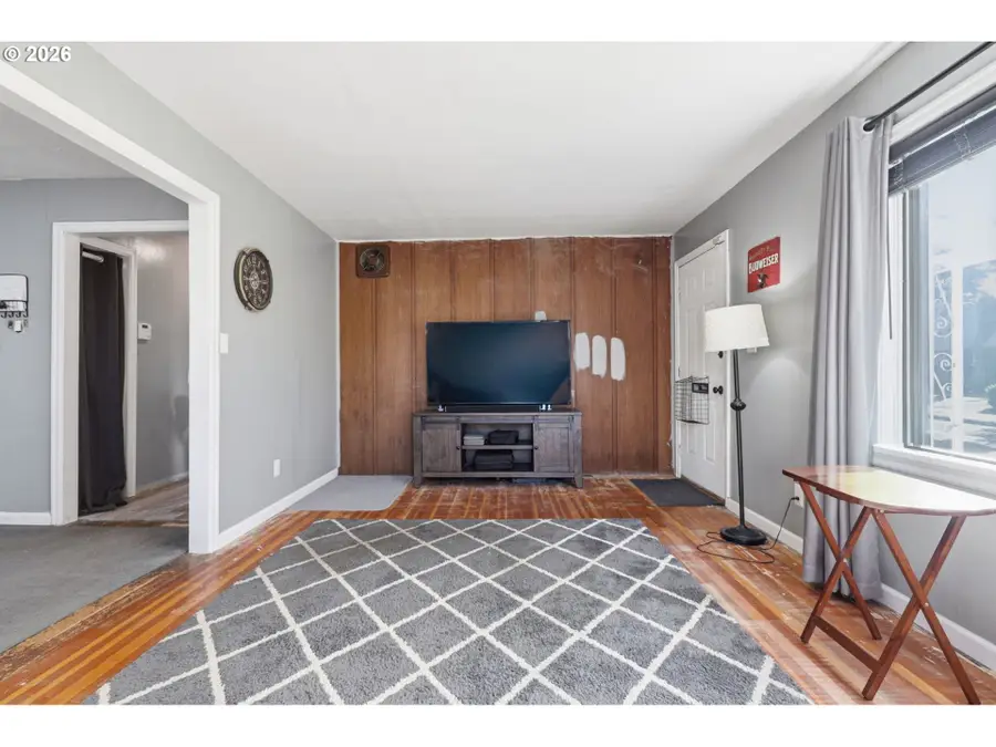 551 24th Ave, Longview, WA 98632 - #3