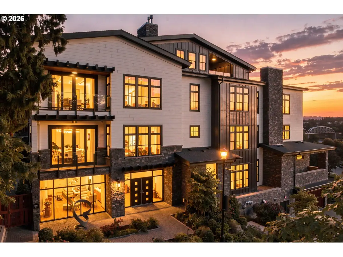 21 D Ave #10, Lake Oswego, OR 97034 - #1