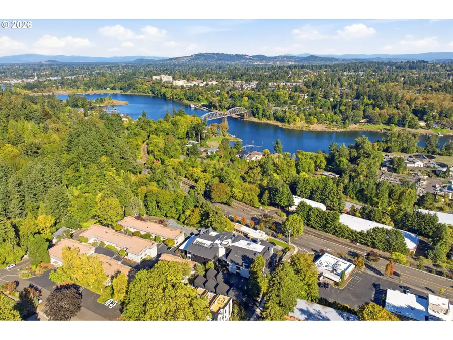 21 D Ave #10, Lake Oswego, OR 97034 - #3