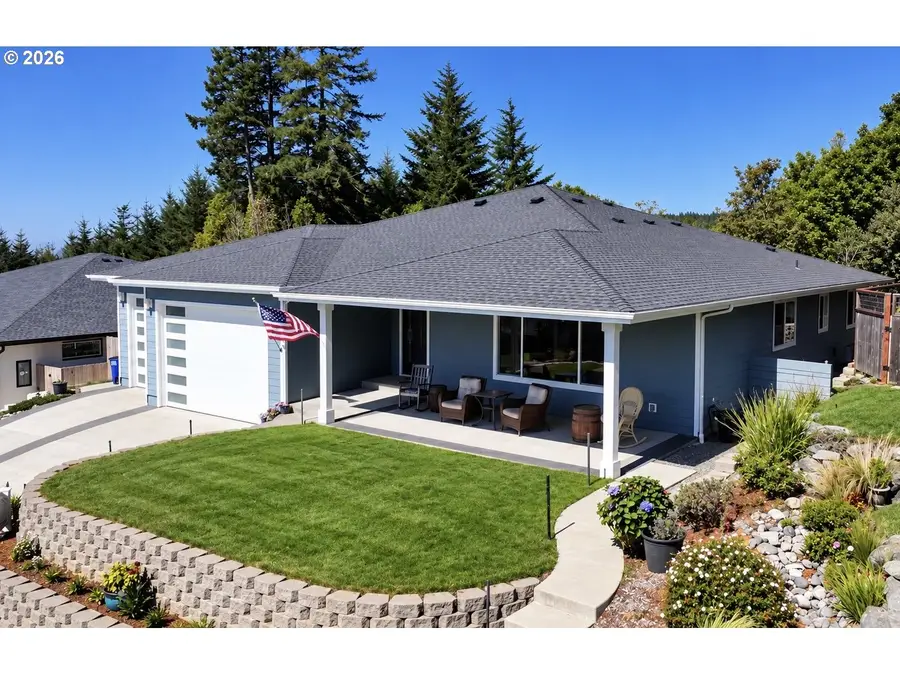 7186 Vista Ridge Dr, Brookings, OR 97415 - #2