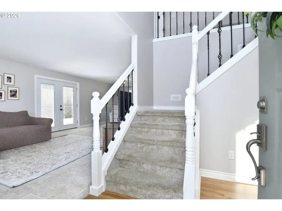 151 SE Condor Dr, Gresham, OR 97080 - #3