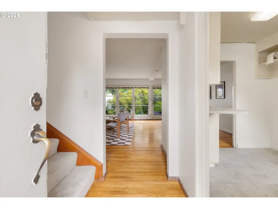 6815 NE Broadway, Portland, OR 97213 - #2
