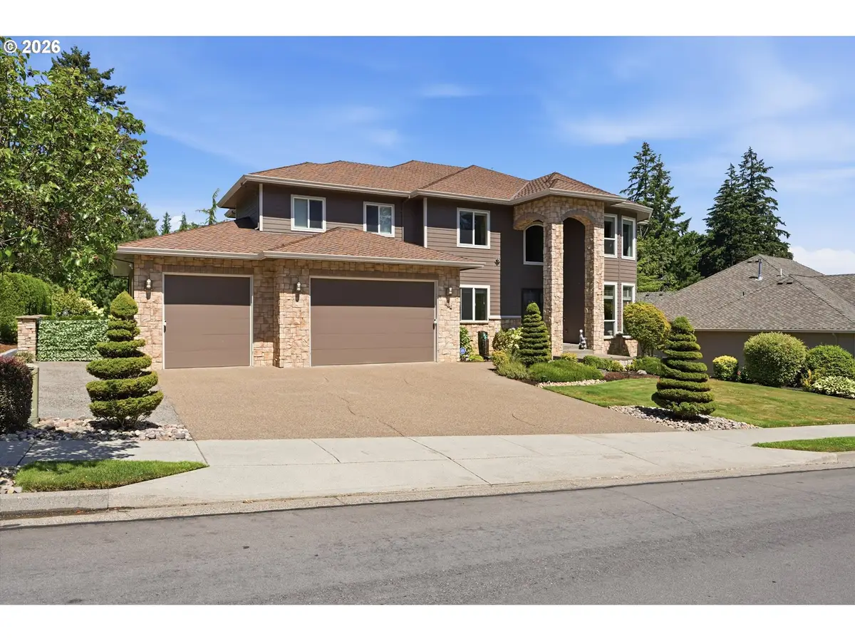 211 SE Gabbert Rd, Gresham, OR 97080 - #1