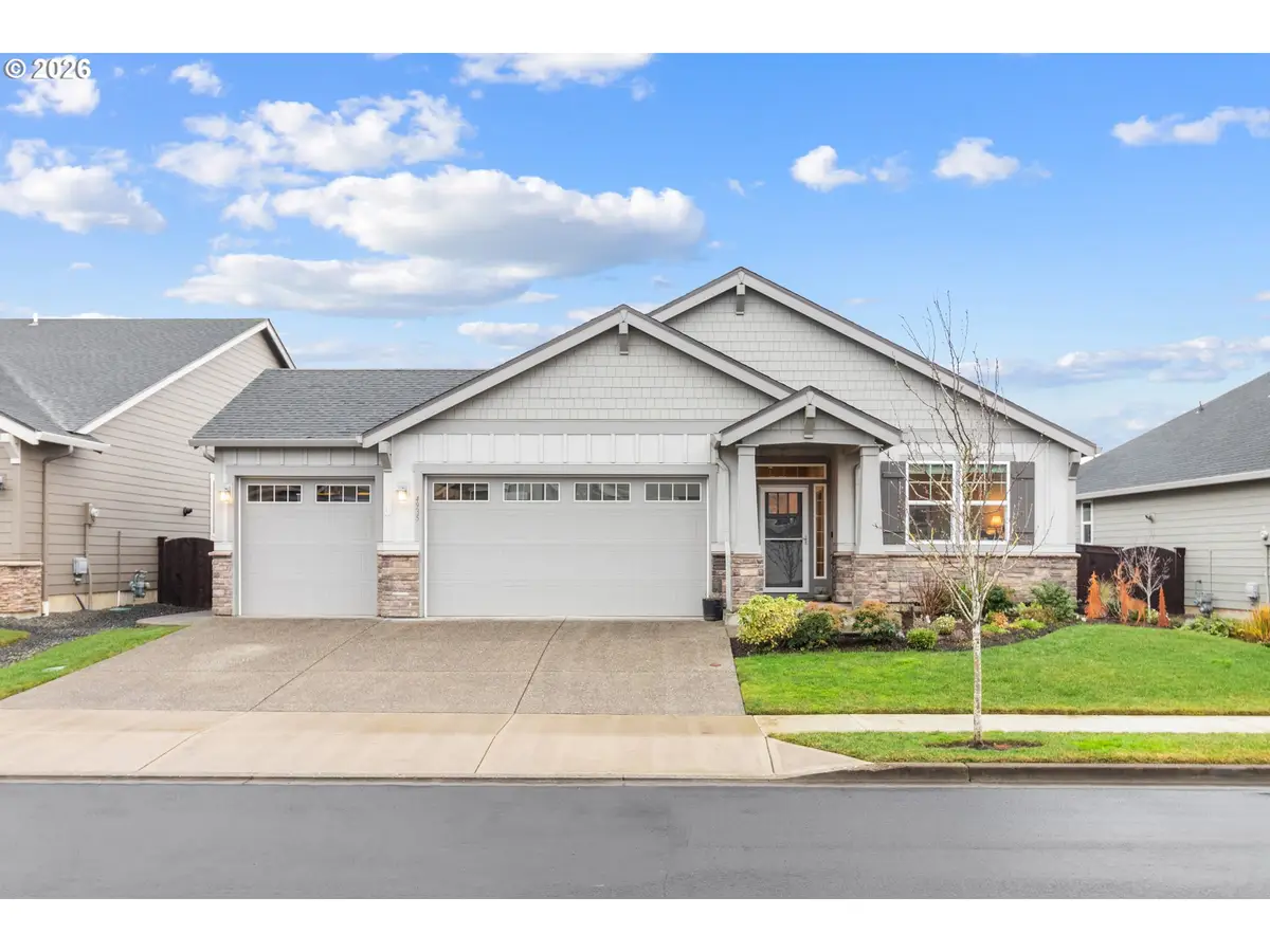 4935 S 16th Dr, Ridgefield, WA 98642 - Image #1