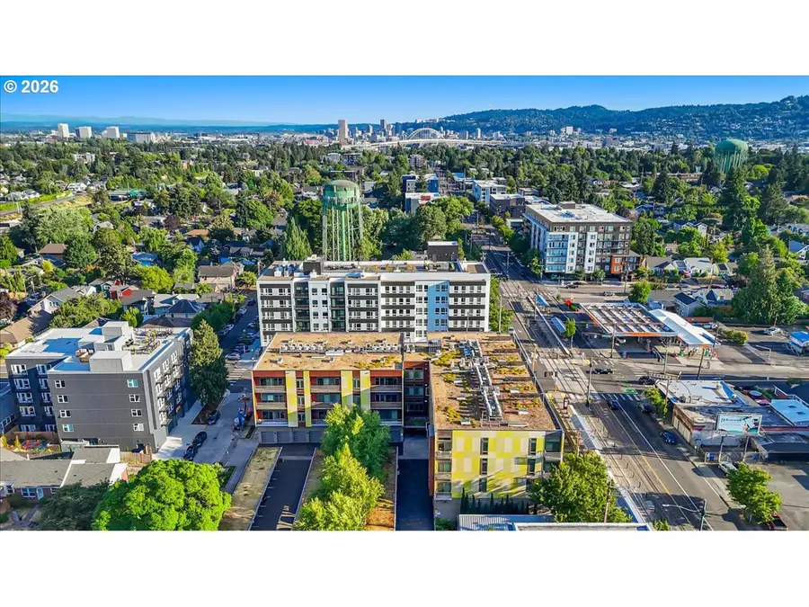 1455 N Killingsworth St #404, Portland, OR 97217 - #2