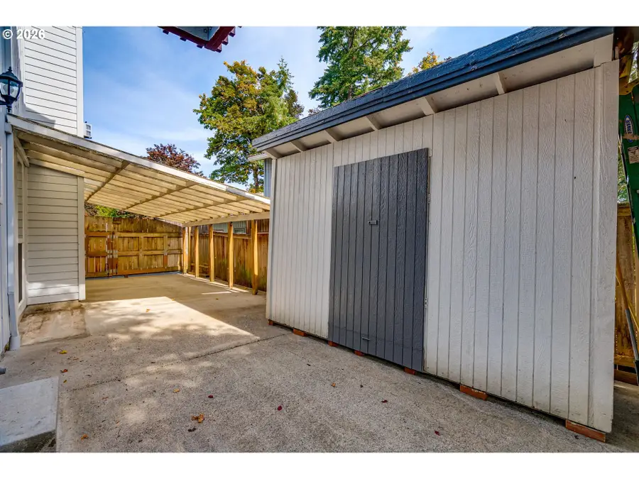 19500 SW Alderwood Ct, Beaverton, OR 97003 - #3