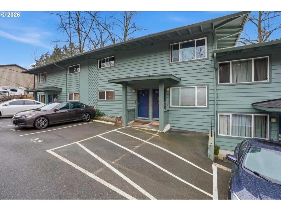 1015 SW Bertha Blvd #4, Portland, OR 97219 - #2