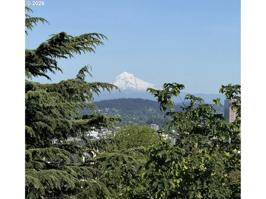 2941 NW Luray Ter, Portland, OR 97210 - #3
