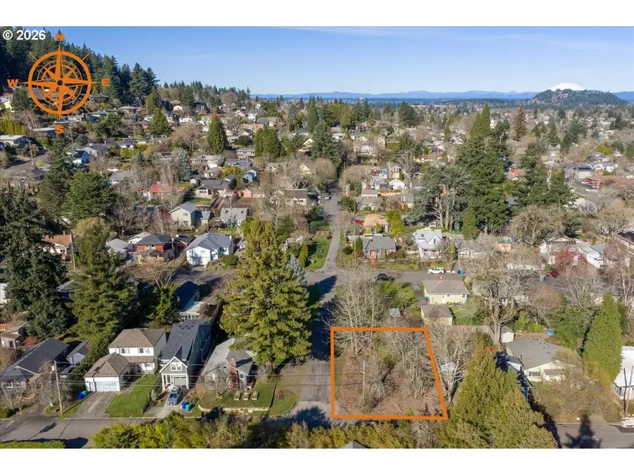 SE 74th Ave #6, Portland, OR 97215 - #3