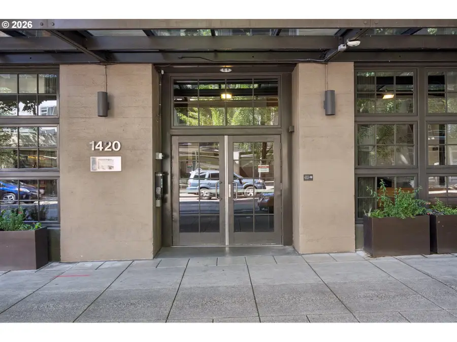 1420 NW Lovejoy St #604, Portland, OR 97209 - #3