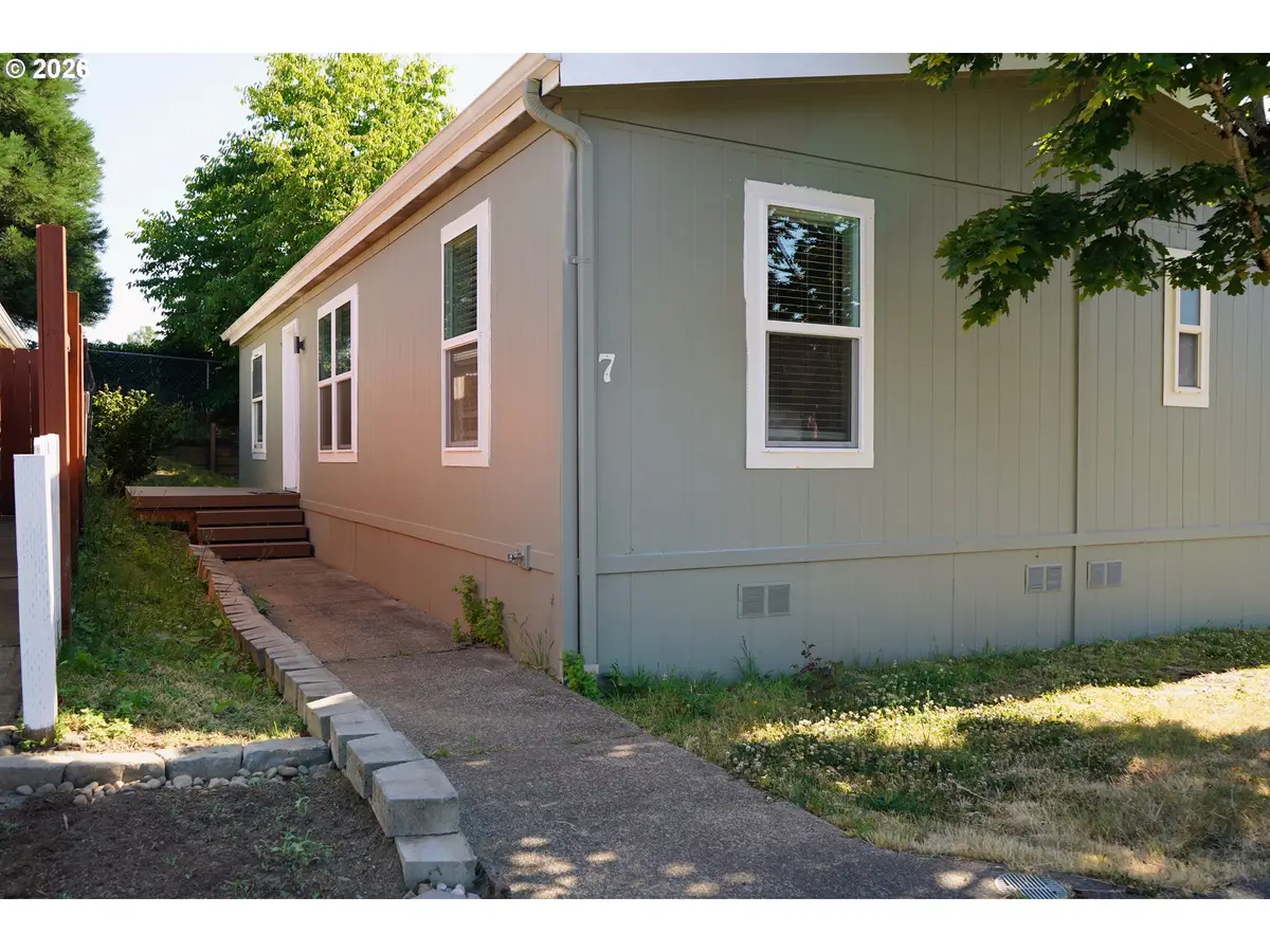 23077 SW Main St #7, Sherwood, OR 97140 - #1