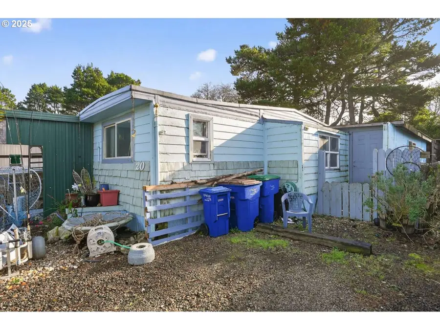 4800 SE Inlet Ave, Lincoln City, OR 97367 - Image #2