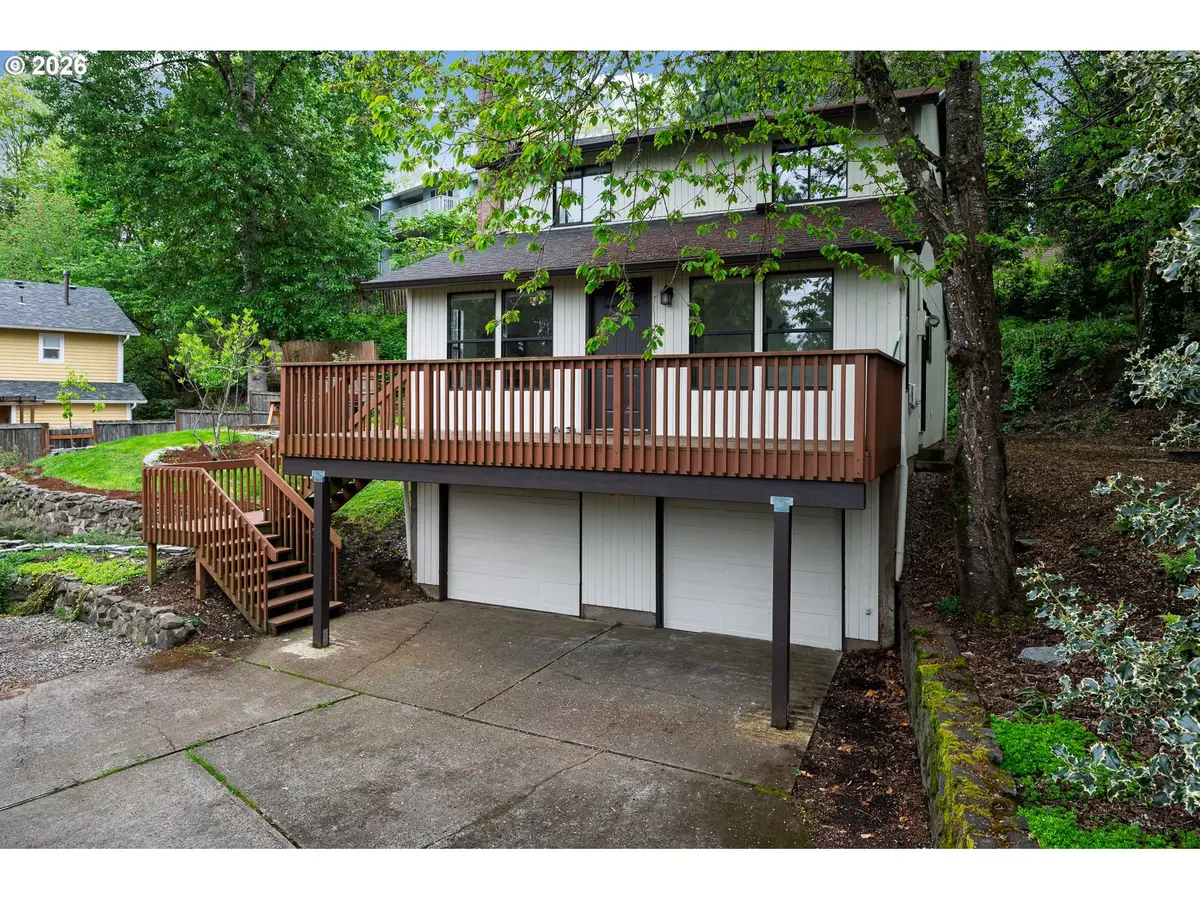 550 SE 58th Ave, Portland, OR 97215 - #1