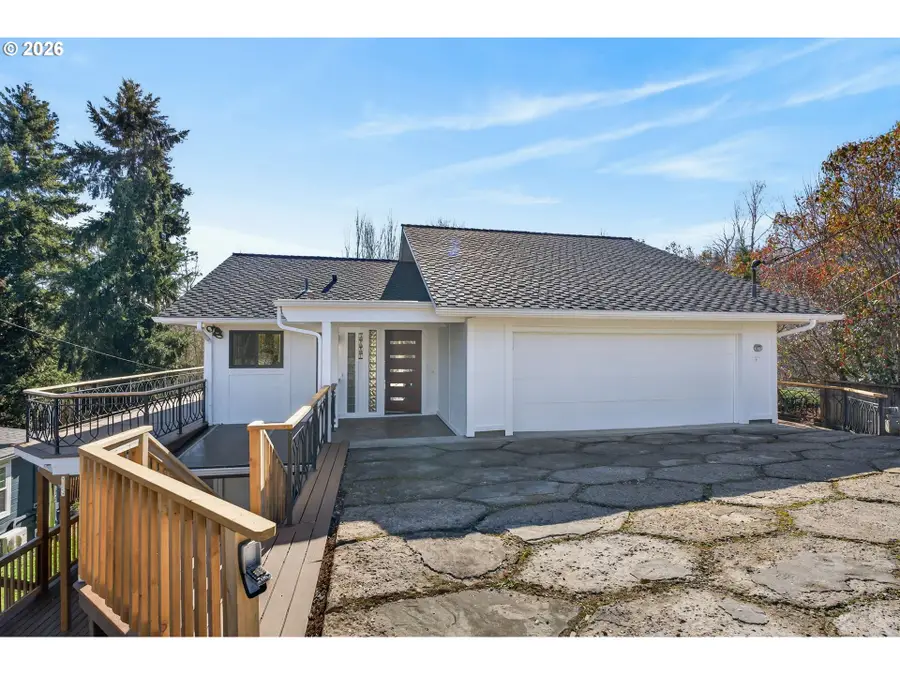3226 SW Dolph Ct, Portland, OR 97219 - #2