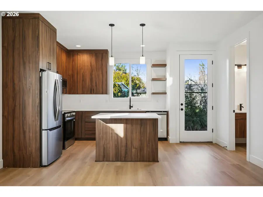 9572 SW 91st Ave #6, Portland, OR 97223 - #3