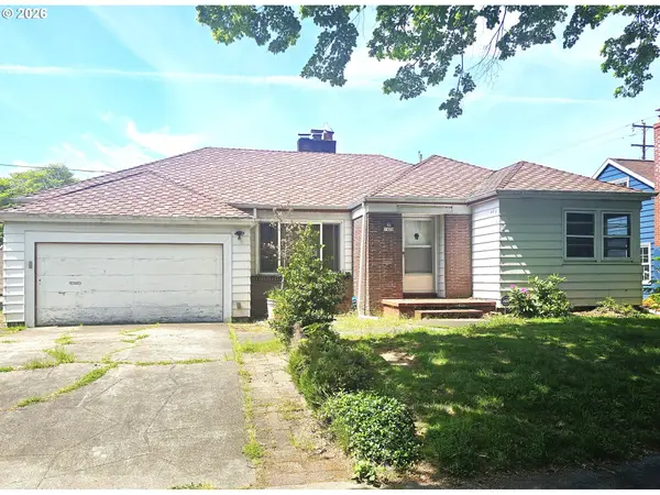 7425 N Chase Ave, Portland, OR 97217