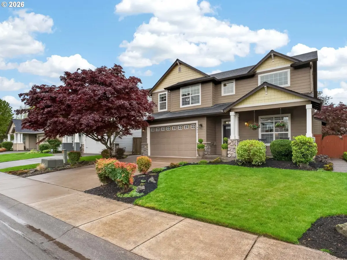 301 NW 152nd St, Vancouver, WA 98685 - #1