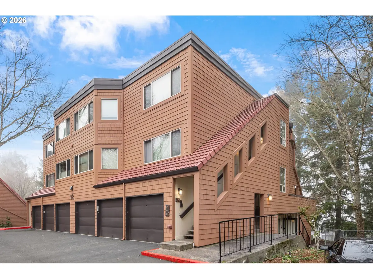 81 Oswego Summit, Lake Oswego, OR 97035 - Image #1