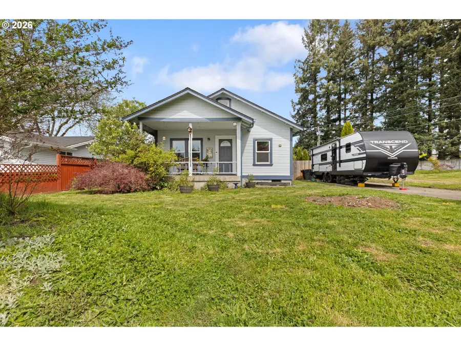 210 Rosewood St, Woodland, WA 98674 - #2