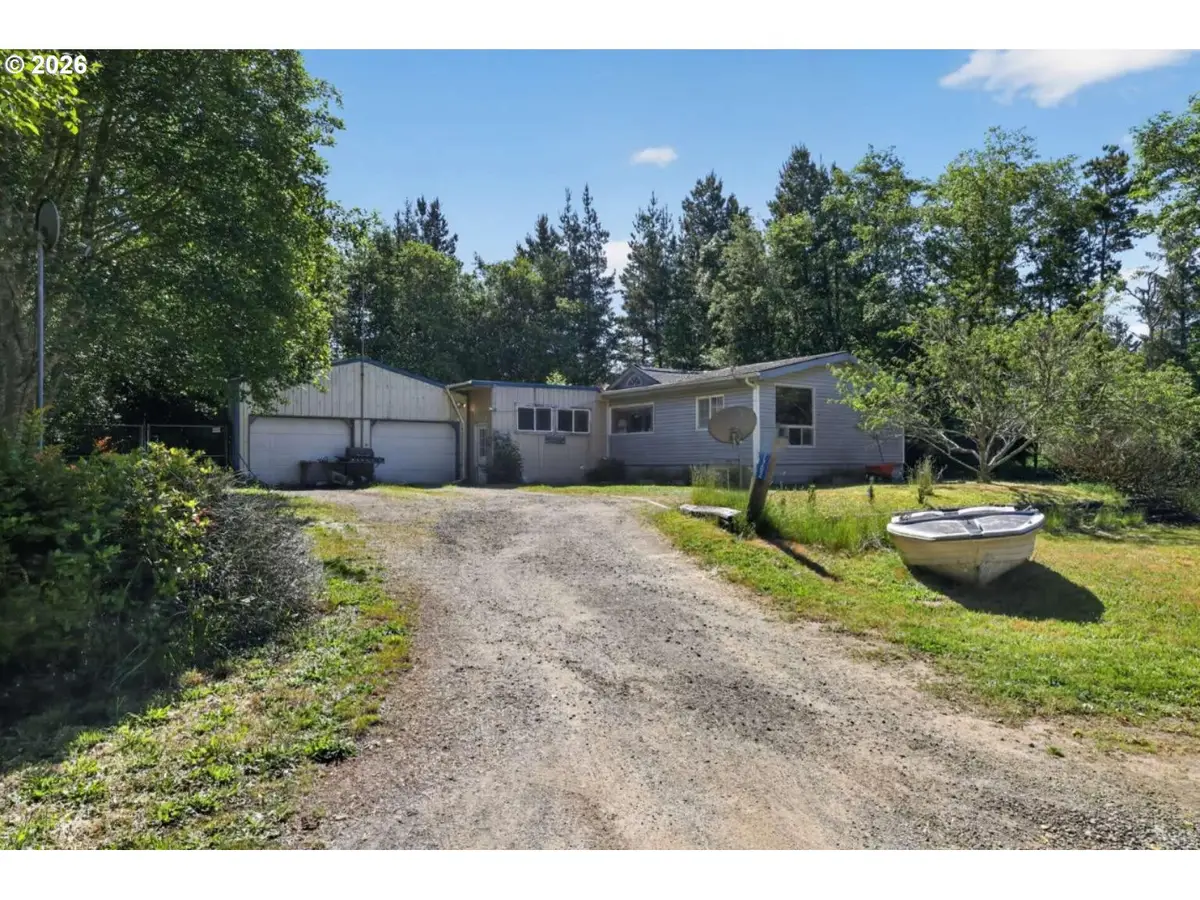 27702 Y Ln, Ocean Park, WA 98640 - #1