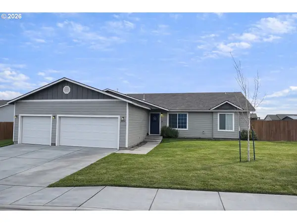 2665 Curlew St, Umatilla, OR 97882