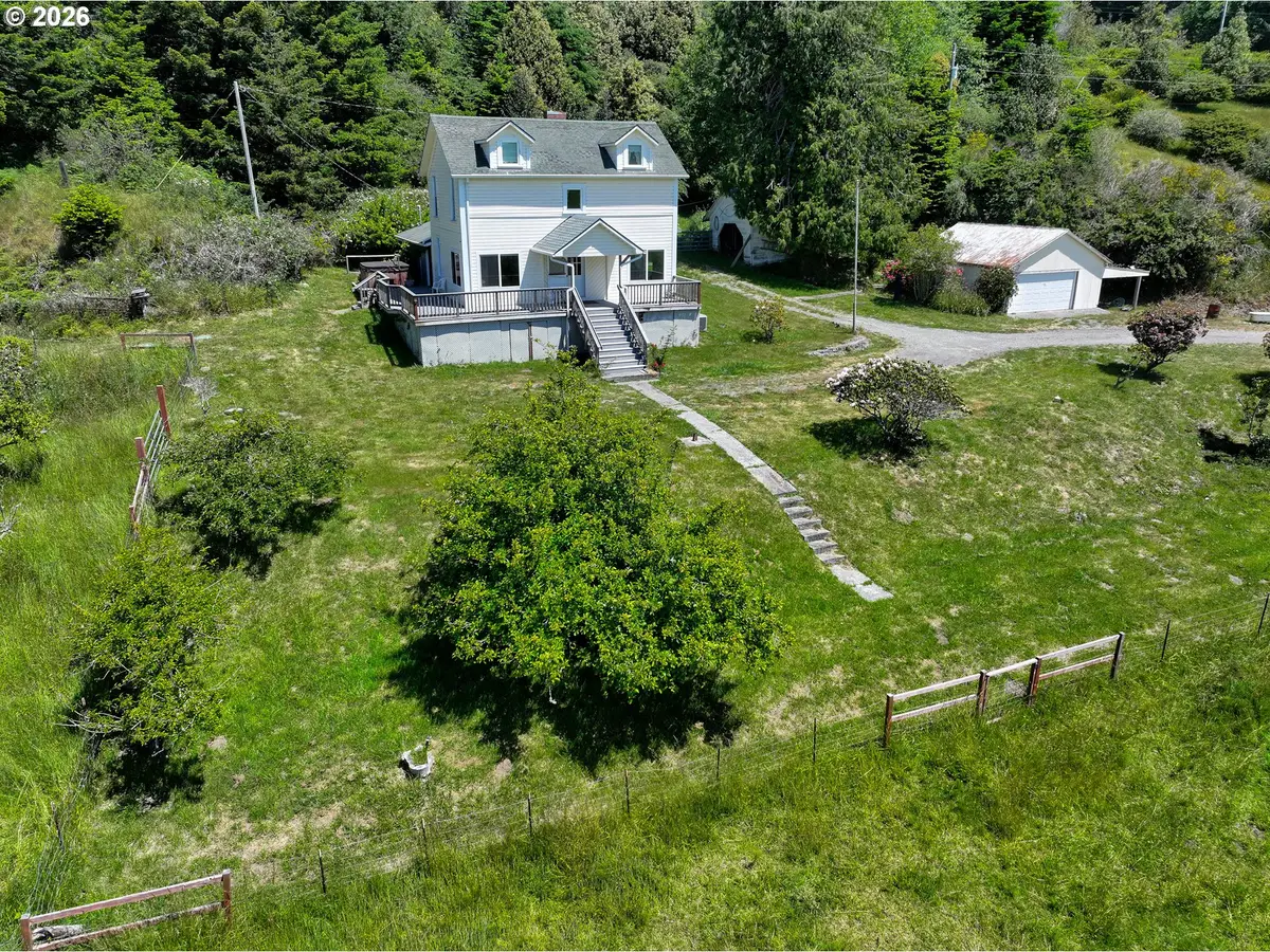 94665 N Bank Pistol River Rd, Pistol River, OR 97444 - #1