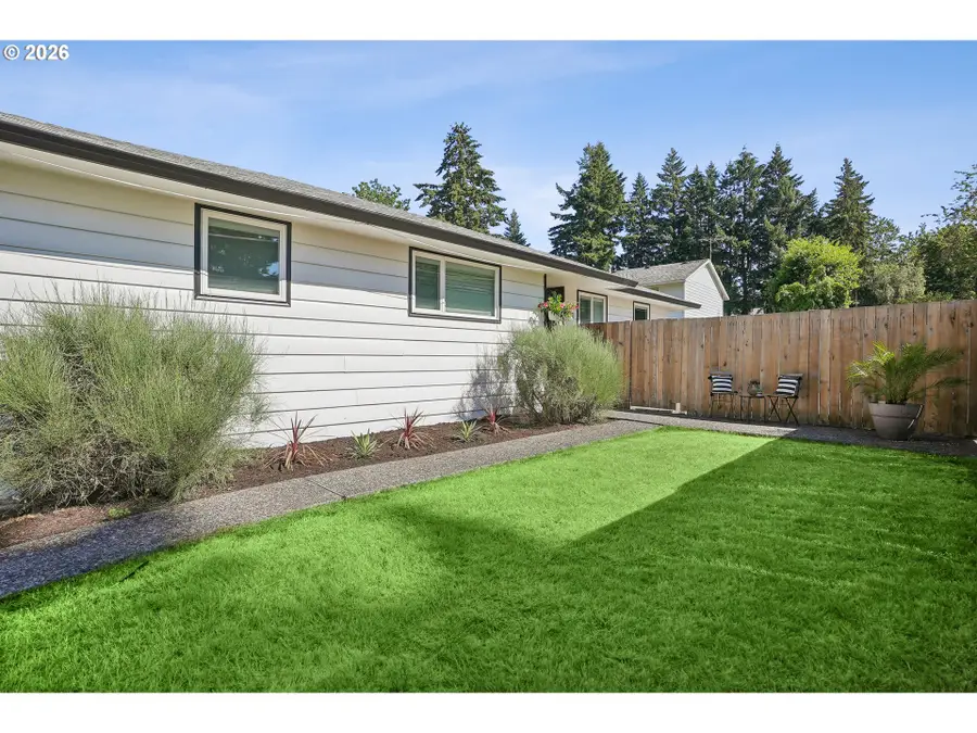 1120 NE 162nd Ave, Portland, OR 97230 - #2