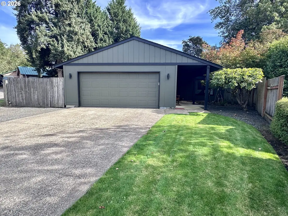 2233 Ironwood St, Eugene, OR 97401 - #1