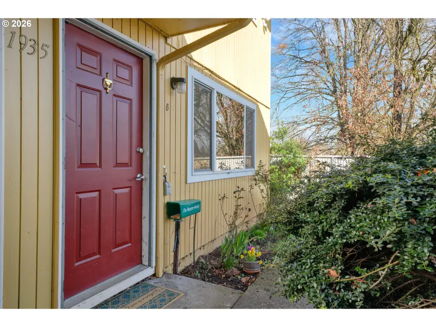 1935 W 17th Ave #B, Eugene, OR 97402 - #2