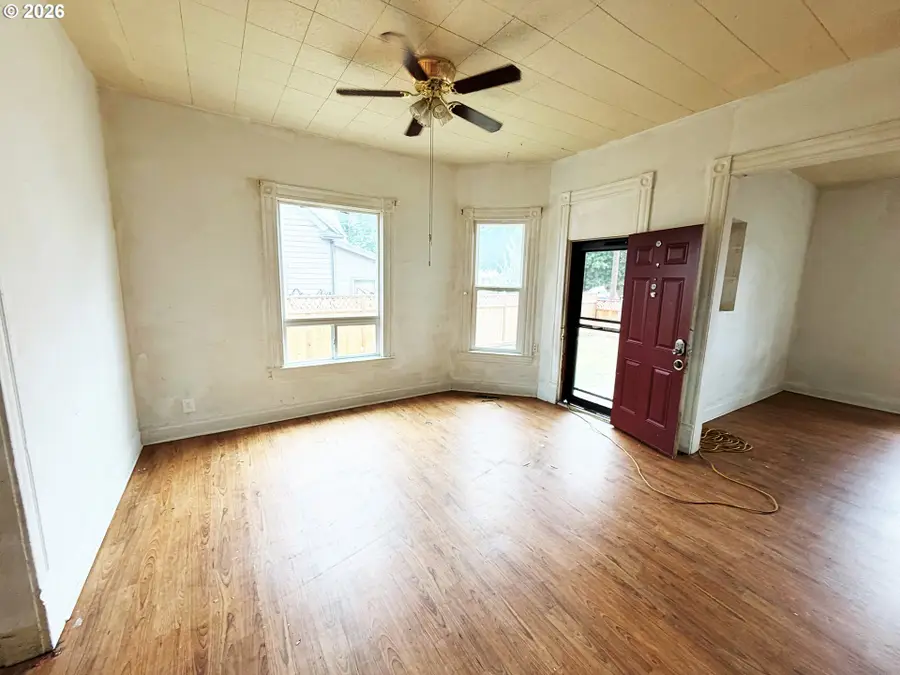 1036 Tamar St, Baker City, OR 97814 - #3