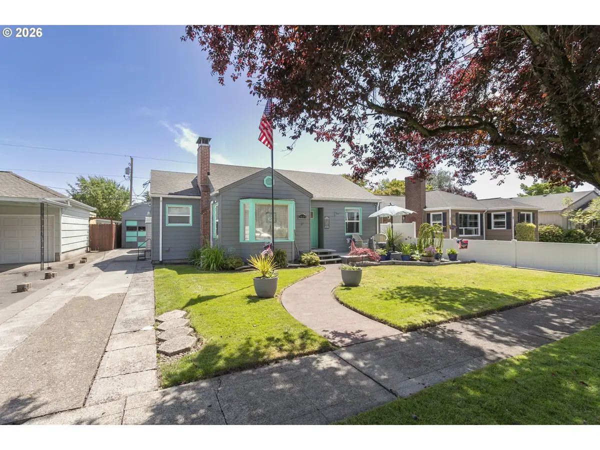 2649 Field St, Longview, WA 98632 - #1
