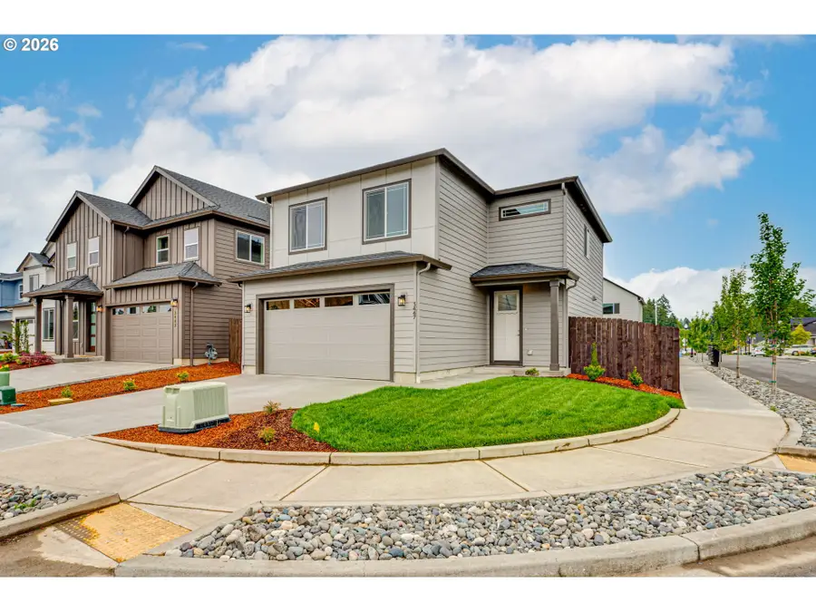 3447 SE 8th Ave, Battle Ground, WA 98604 - #2