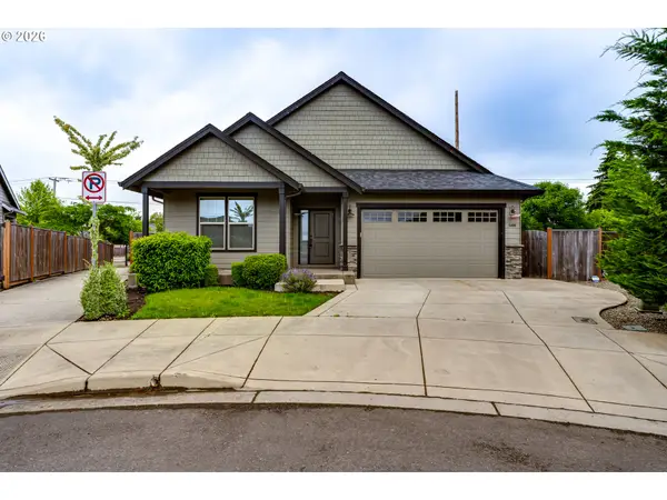5409 King Arthur Ct, Eugene, OR 97402
