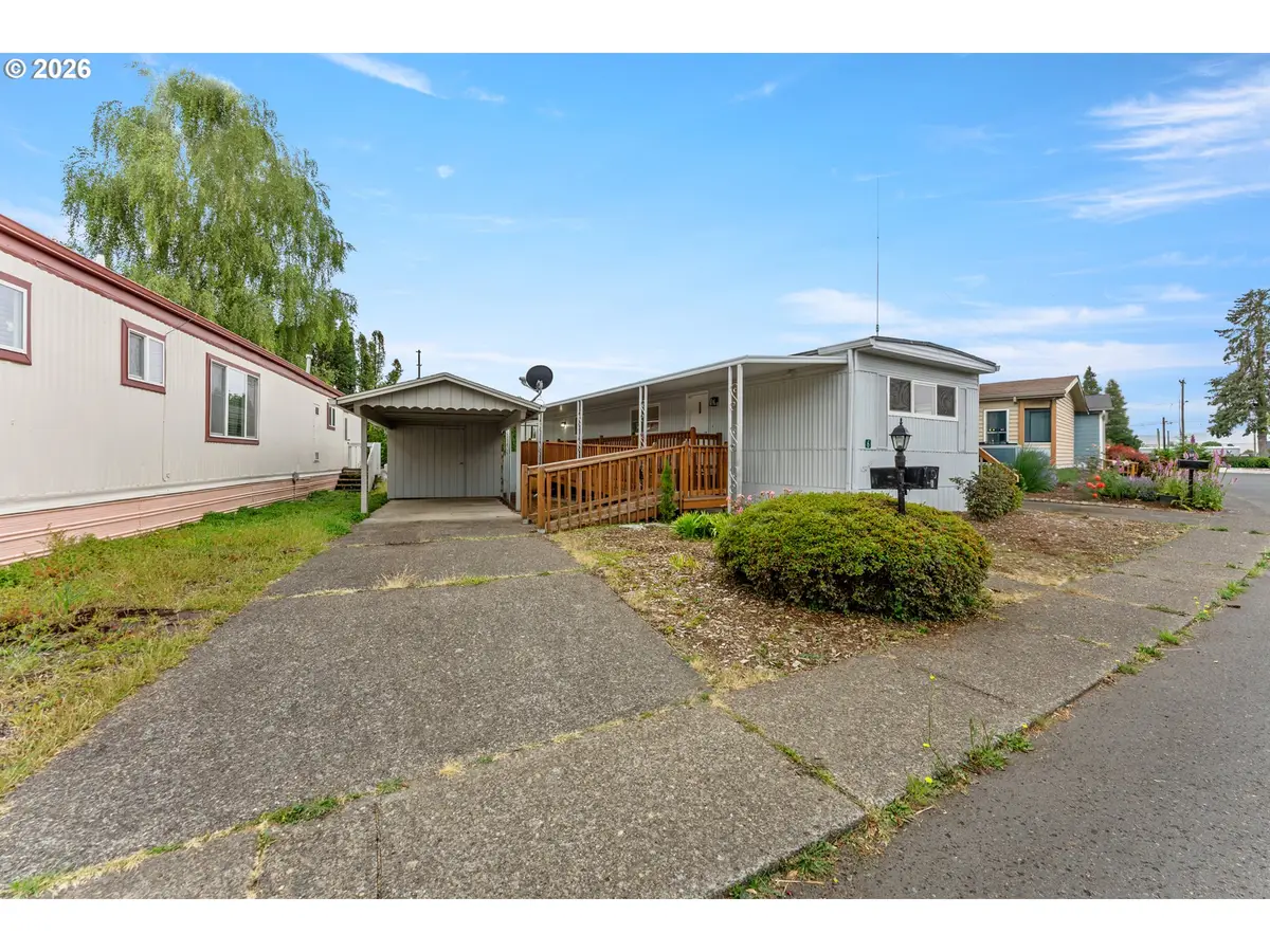570 N 10th Ave #6, Cornelius, OR 97113 - #1