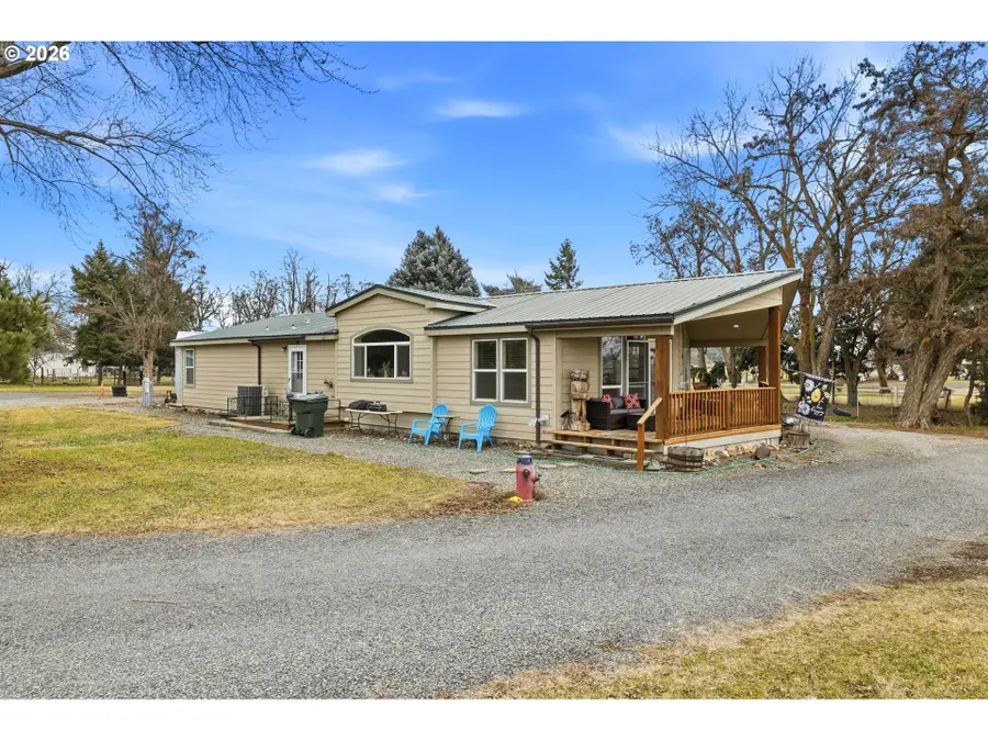 32945 Thorny Grove Ln, Hermiston, OR 97838 - Image #2