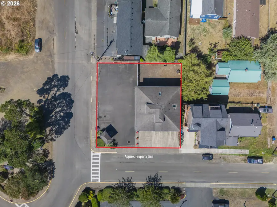 220 NW Spring St, Waldport, OR 97394 - #3