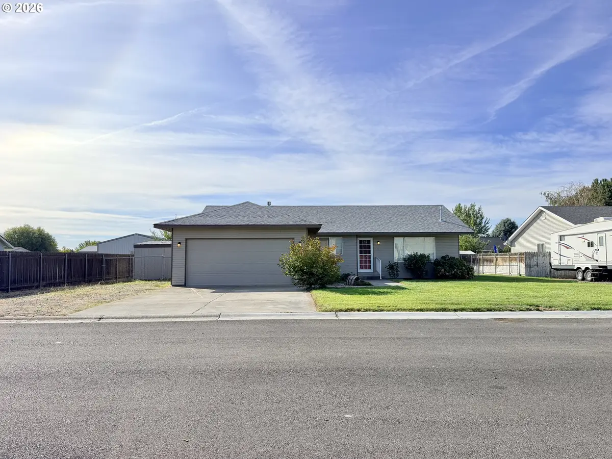 145 Esther Pl, Irrigon, OR 97844 - #1