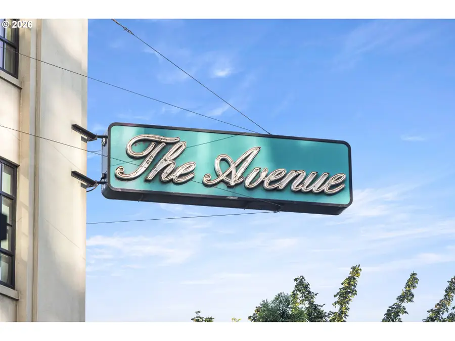 1400 NW Irving St, Portland, OR 97209 - Image #3