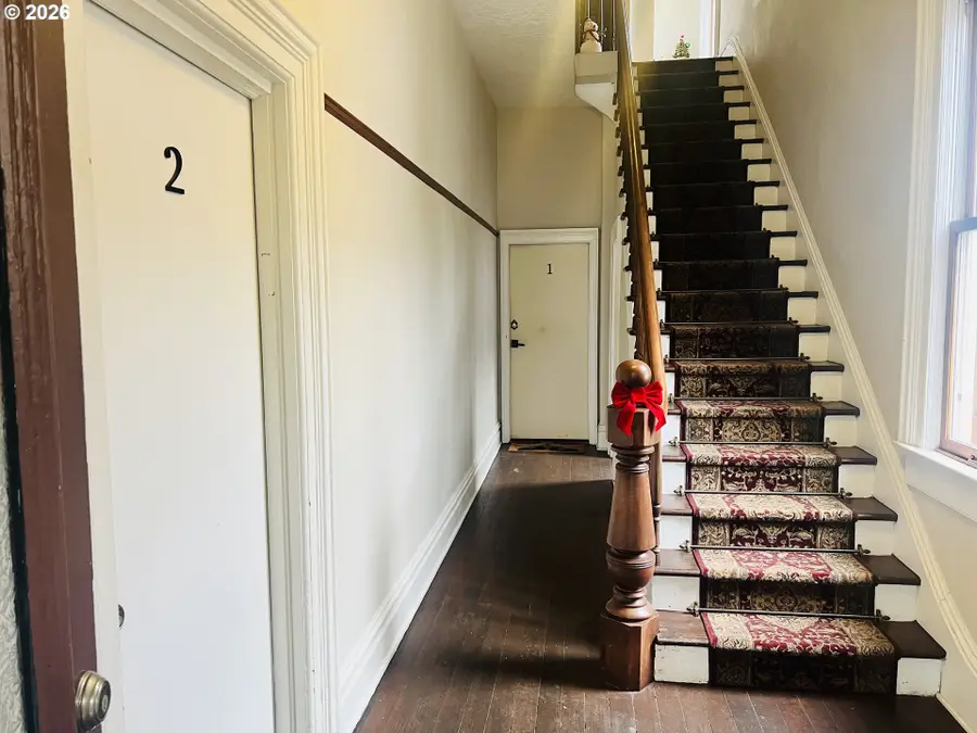 2625 SE Stark St, Portland, OR 97214 - #3