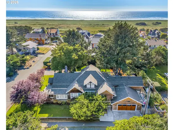 306 N Marion Ave, Gearhart, OR 97138